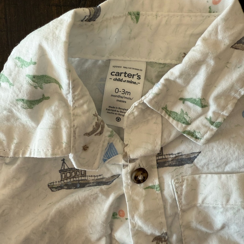 Carters Button Up Top - Picture 2 of 2